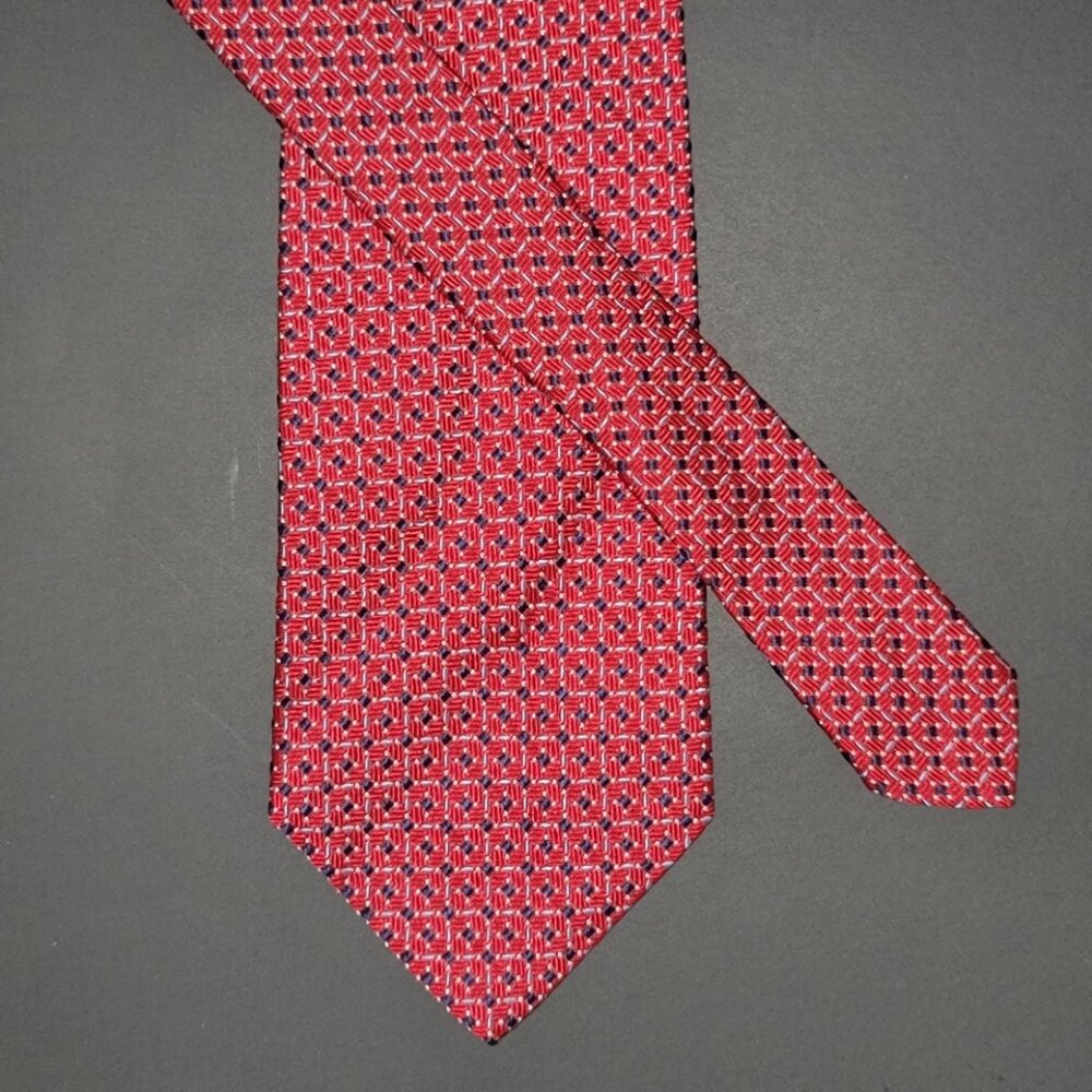 Brooks Brothers 346 Geometric Silk Red Tie